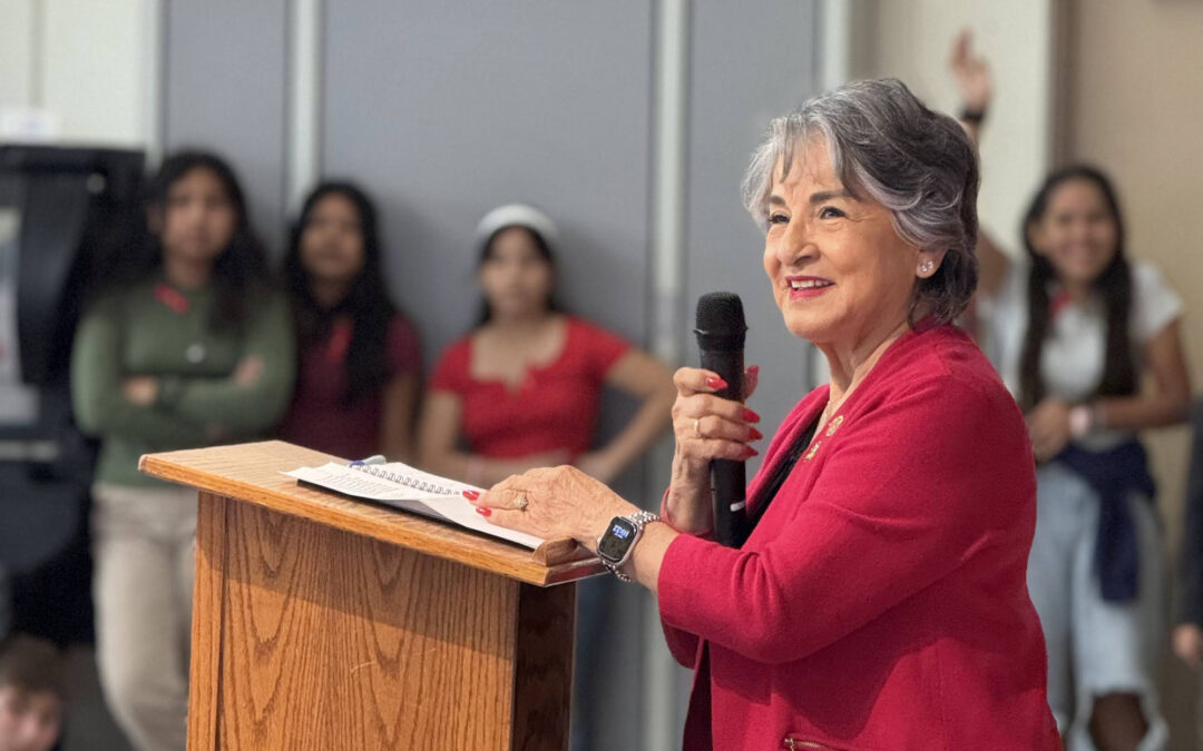 Mika Camarena Inspires Students at Maie Ellis Elementary During Red Ribbon Week